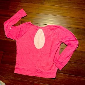 Cute long sleeve top with cut out back